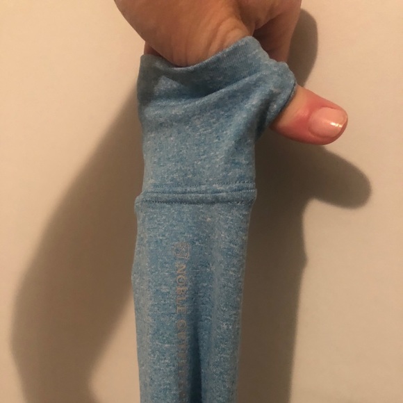 Awesome half zip - Picture 4 of 6